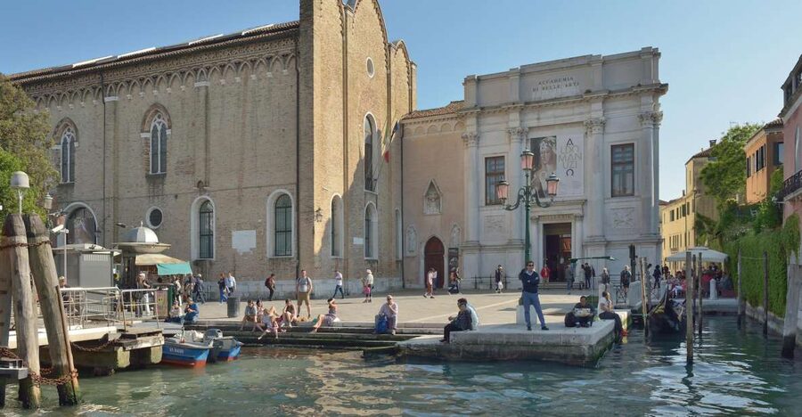 Venice: Private Accademia Gallery and Dorsoduro Guided Tour - Your private guide at the Accademia: from Byzantine to Venetian Renaissance