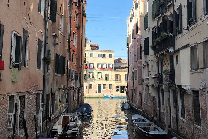 Welcome! Venice Sightseeing kickstart Tour with local guide, small group - Price and value: $81.28 for orientation you can reuse