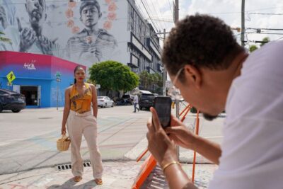 Wynwood Art District 1-Hour Wynwood Buggies Street Art Tour - Cruising 10 Blocks: How the Route Is Built for Murals and Photos