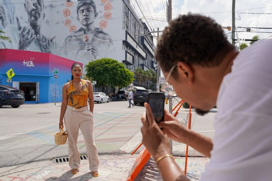 Wynwood Art District 1-Hour Wynwood Buggies Street Art Tour - Cruising 10 Blocks: How the Route Is Built for Murals and Photos