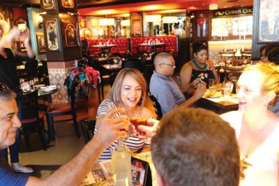 Wynwood Food & Art Tour - exclusive access to the Wynwood Walls - Entering Wynwood Walls With a Certified Guide