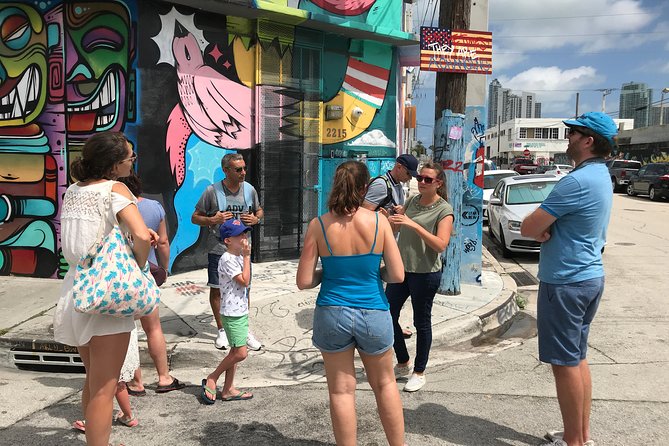 Wynwood French Guided Tour - Street Art - Getting There: Meeting at 2230 NW 2nd Ave and Using Your Mobile Ticket