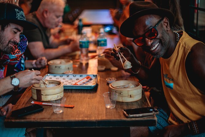 Wynwood Walls Miami Food and Street Art Walking Tour - Wynwood at 11:30: where you meet, how long you walk
