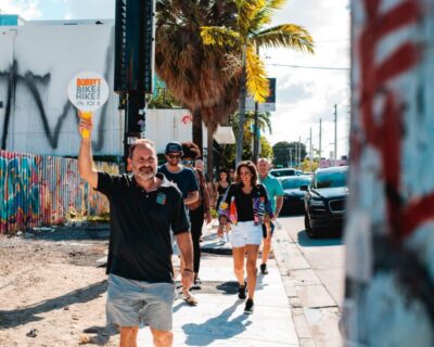 Wynwood Walls Street Art & Neighborhood Walking Tour - Where you meet: La Sandwicherie Wynwood (and spotting your guide fast)
